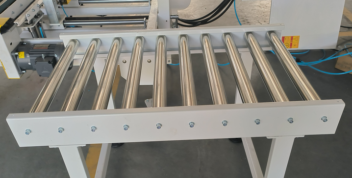  滾筒輸送線的動力款和無動力款有什么區(qū)別？